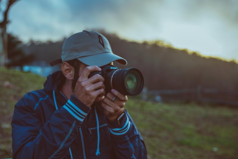 Fotograf mit Kamera